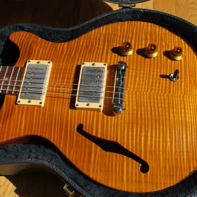Hamer USA - Artist Studio (Model GATA-SO) 1995 Honey - Flame Maple image 1