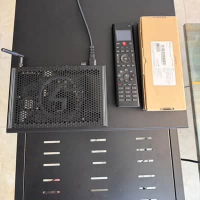 episode EA-RSP-8D-100 2021-2023 - Black metal housing with glass front image 5