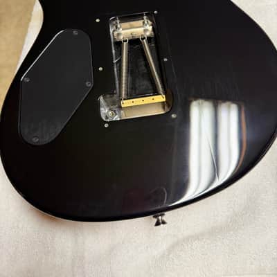 Peavey Wolfgang USA Standard Archtop - Amber image 6