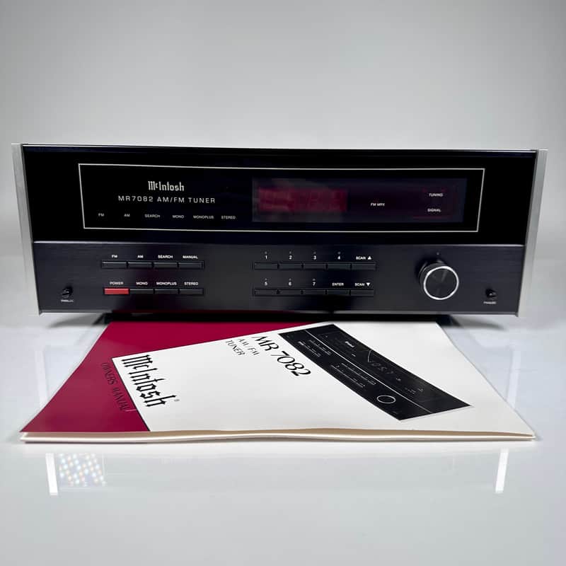 McIntosh MR7082 AM/FM Tuner Digital Display image 1