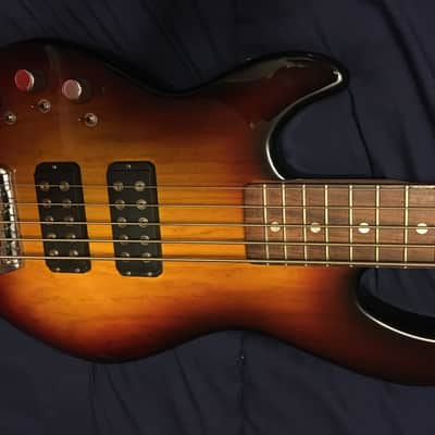 Left handed G&L L-2500  5 string bass (Fullerton, USA) image 8