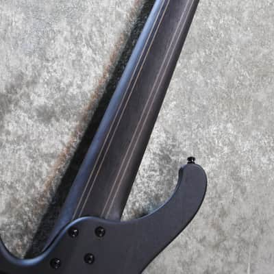 Ibanez EHB1506MS -BIF #I 251203925［3.31kg］［6-string］［Headless bass］［YK012］ 2025 - Black Ice Flat image 5