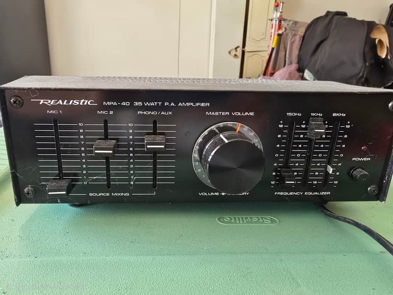Realistic MPA-40 35 Watt RMS P.A. Amplifier image 1