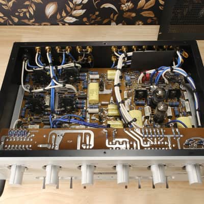 Working Audio Research SP-15 Stereo Tube Preamplifier image 14