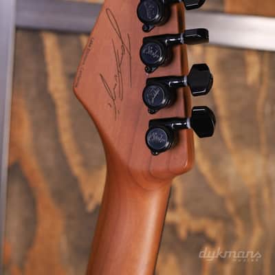 Suhr James Norbert Ivanyi Modern Signature image 11
