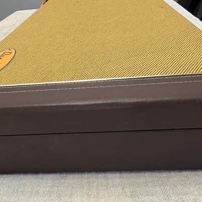 1999 Danelectro Tweed Hardshell Case + Key Yellow Plush Interior Out of Production Fits U1 / U2 / U3 / DC Models & More image 10