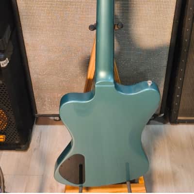 Gibson Non-Reverse Thunderbird 2022 Gloss Pelham Blue image 20