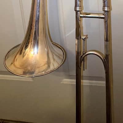 F. E. Olds  LM Tenor Trombone 1918  W/ Original Hardcase PLAYER image 10