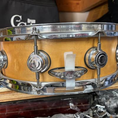 DW Collectors, maple snare drum image 5