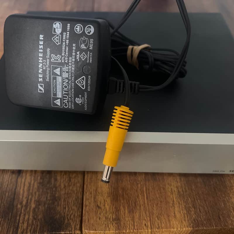 2018 Sennheiser ASA 214-UHF Black