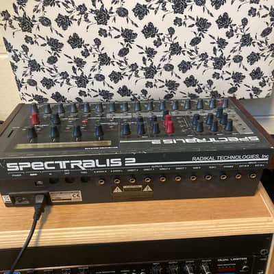 Radikal Technologies Spectralis 2 - Black image 4