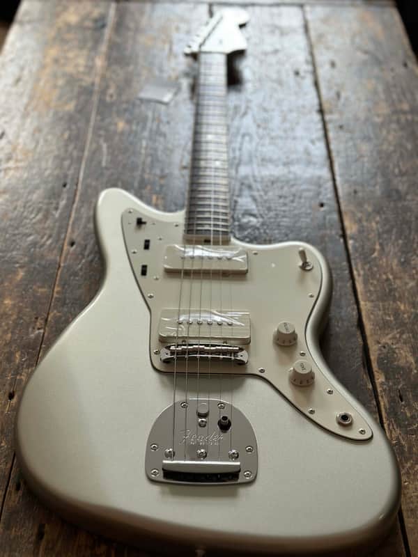 Fender Japan Limited Edition Store Order Traditional Jazzmaster Inca Silver USA Pickups, Alder Body Rosewood Board MIJ