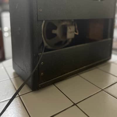 Fender Champ amp AA764 1964 - Silver screen image 3