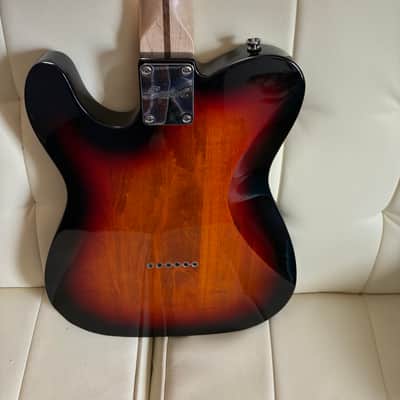 Fender Squier Telecaster 2023 - 3 Tone Sunburst image 9