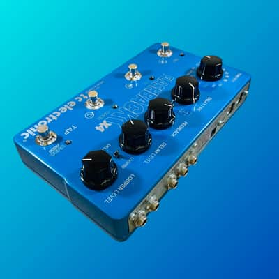 TC Electronic Flashback X4 Delay and Looper Pedal image 2