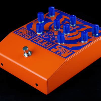 Snazzy FX WOW AND FLUTTER broken cassette tape emulator Delay pedalš± image 1