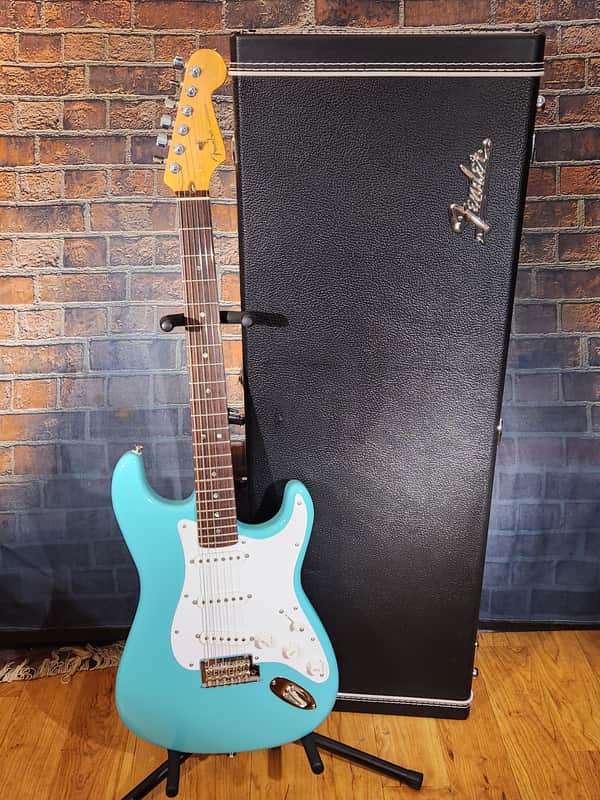 Fender 2000 American Deluxe Stratocaster Rosewood Fretboard Repainted Seafoam Green w/ OHSC, Locking Tuners & Changed Pickups image 1