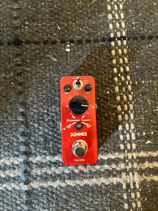 Donner Harmonic Square