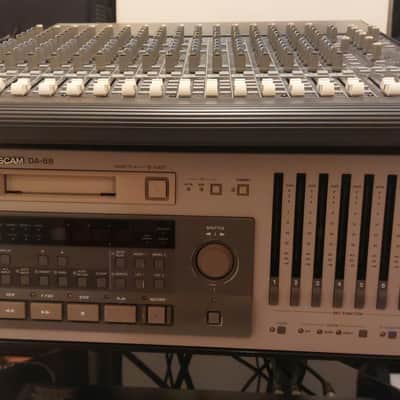 TASCAM DA88 1995 - Good image 1