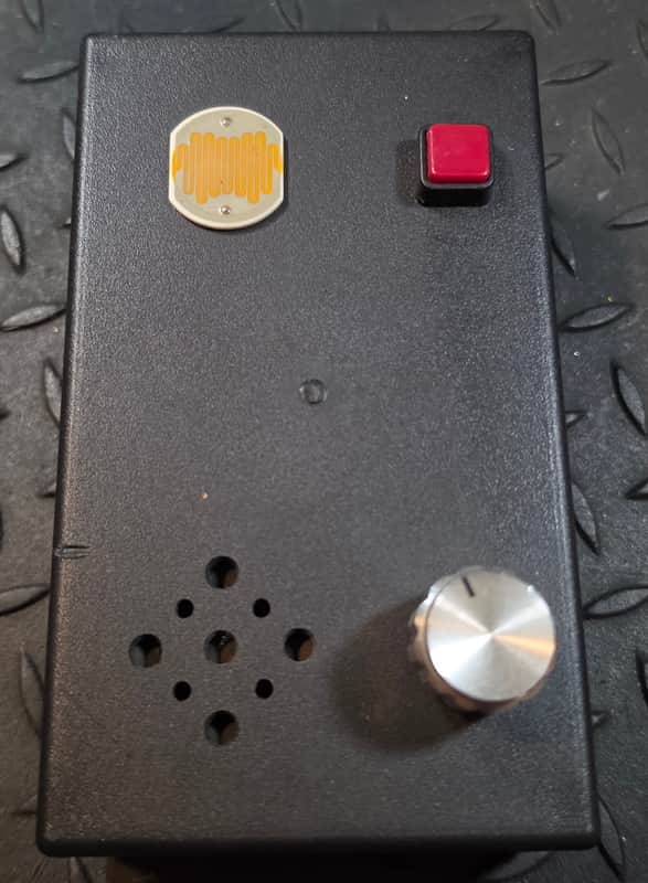 XLPC Theramin - Works but needs new switch image 1