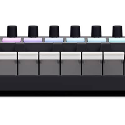 Novation LAUNCHKEY 37 MK4 37-Key USB MIDI Ableton Keyboard Controller+Headphones image 19