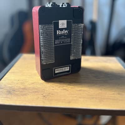 Universal Audio Ruby ’63 Top Boost Amplifier 2022 - Present - Ruby / Silver image 2