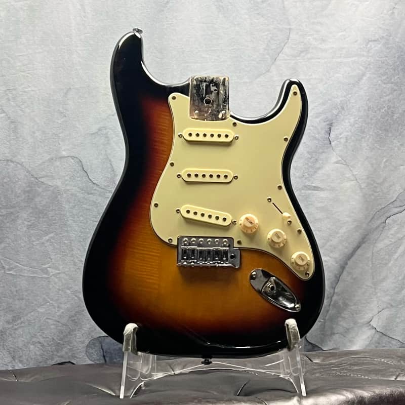 Squier Loaded Stratocaster Body Sunburst image 1