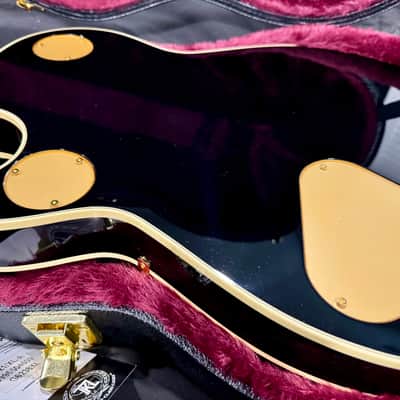 Gretsch Gretsch Guitars G6134TG Limited-Edition Paisley Penguin w/String-Thru Bisgby Electric Guitar Gold Paisley 2025 - Gold Paisley & Black image 7