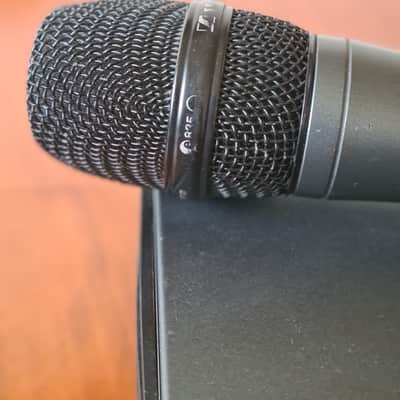 Sennheiser Sennheiser EM100 G3 True Diversity Receiver + SKM100 G3 Handheld Transmitter – 780-822 MHz – Professional Wireless System 🔥 image 8
