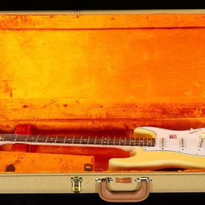 Fender Yngwie Malmsteen Stratocaster, Scalloped Rosewood Fingerboard, Vintage White (724) image 7