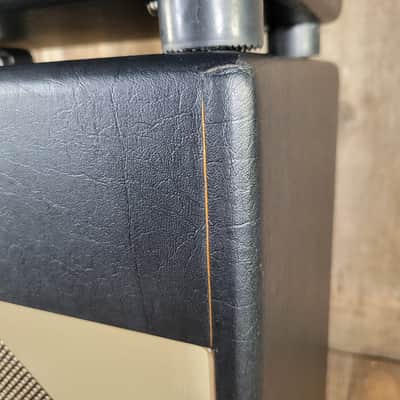 65 Amps London Head and 1x12 Cab - Black and Cream image 8