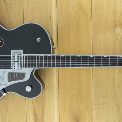 Gretsch Professional Falcon Hollowbody Black JT24051656 image 1