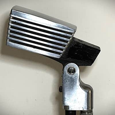 Rare 1960's Calrad DM-18 Dynamic Microphone, works, original element, with stand image 8