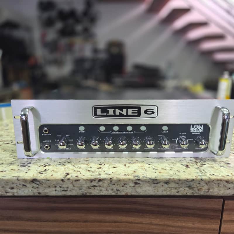 Line 6 LowDown HD400 400-Watt Rackmount Bass Amp Head 2008 - 2013 - Silver image 1