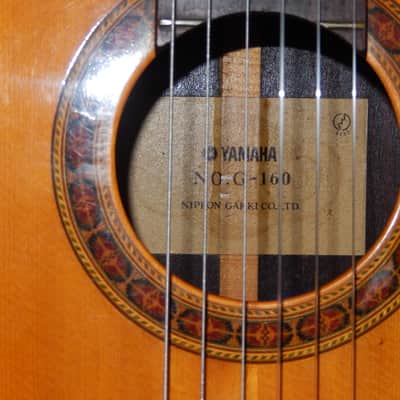 MADE IN MID1960s - YAMAHA NO G-160 -  AN EXTRAORDINARY ORDINARY CLASSICAL GUITAR image 5