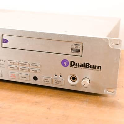 HHB CDR-882 DualBurn Professional Dual Drive CD Recorder CG01ZKF image 2