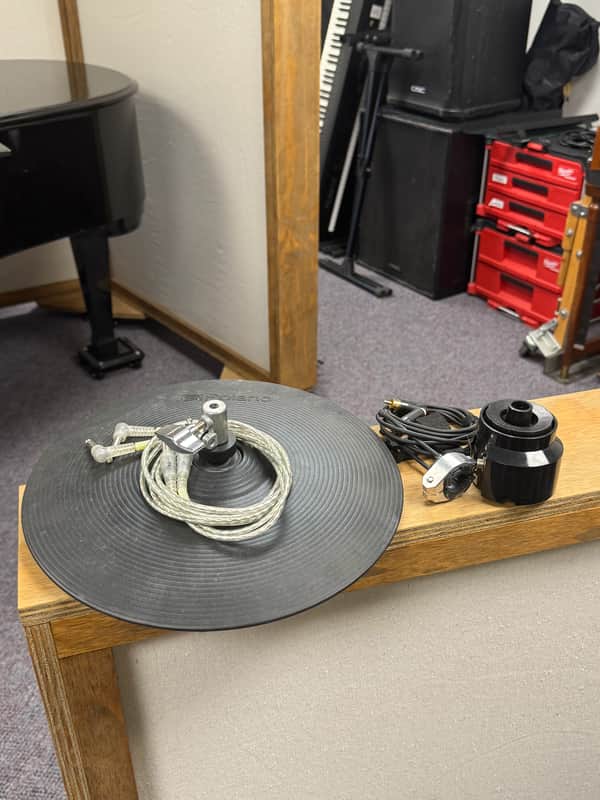 Roland CY-12C V Cymbal 12" Crash Pad mid- 2010s image 1