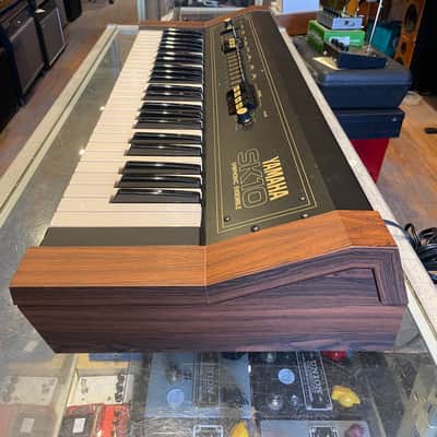 Yamaha SK-10 Symphonic Ensemble Synthesizer 1979 - Black imagen 4