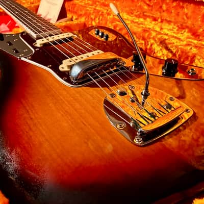 🔥 Fender American Original '60s Jaguar • 3-Color Sunburst • Nitro Finish • Bridge Mute image 5