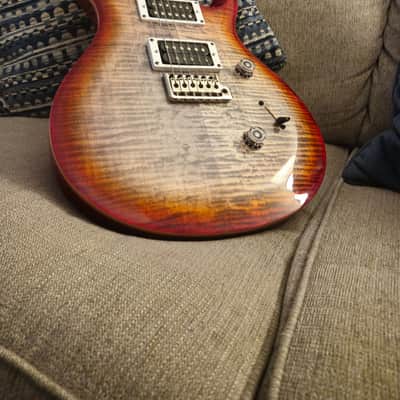 PRS SE Custom 24 Charcoal Cherry Burst With Locking Tuners image 3