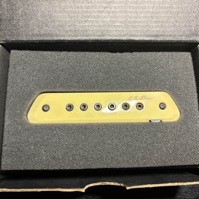LR Baggs M1A Active Soundhole Pickup with Volume Control 2020s - White image 7