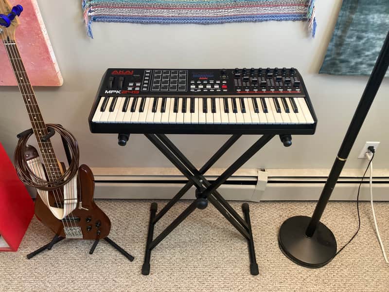 Akai MPK249 2014 - Present - Black image 1