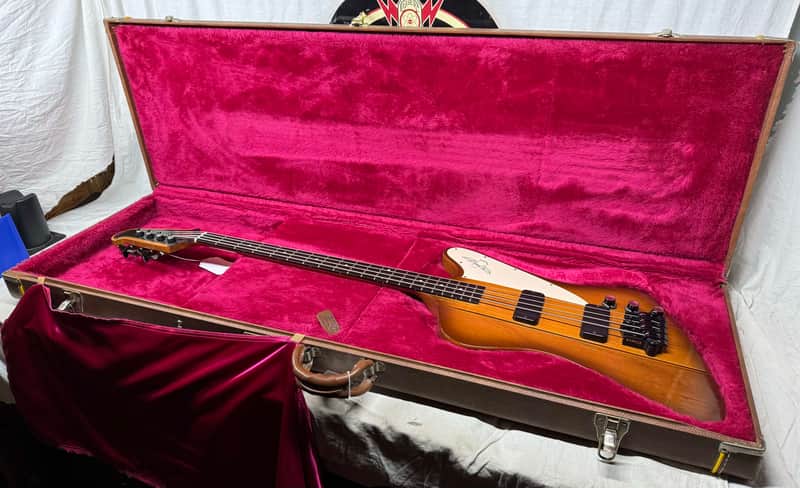Gibson Thunderbird IV 4-string Bass with Case 2002 image 1