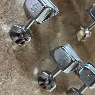 1970s set Fender guitar tuners Stratocaster Telecaster tuning pegs w/ screws and ferrules image 2