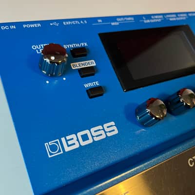 Boss SY-300 Guitar Synthesizer image 8