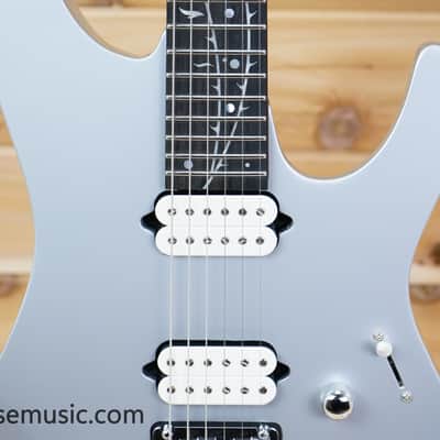 Ibanez TOD10-CSV Tim Henson Signature - Classic Silver - Birdseye Maple Neck image 4