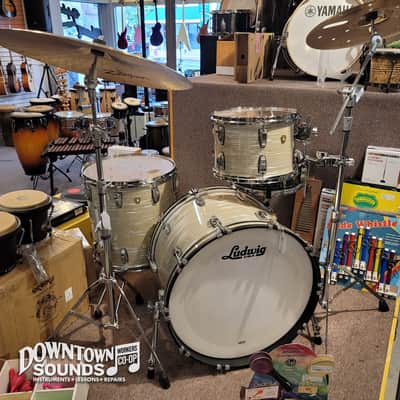 Ludwig Classic Maple Fab 3-Piece Shell Pack - Olive Oyster, 22", 16", 13" image 6