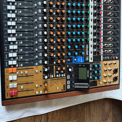 TASCAM Model 16 Multitrack Recorder / Mixer / Audio Interface 2019 - Present - Black with Wood Cheeks image 1
