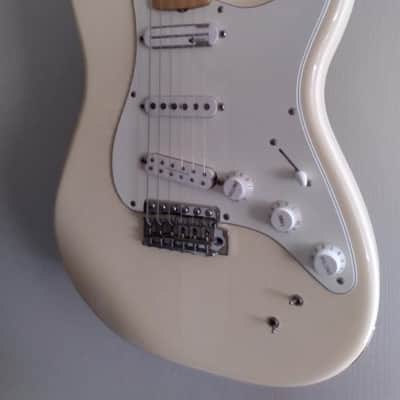 Fender Ed O'Brien Artist Series Signature EOB Stratocaster 2018 - 2025 - Olympic White image 1