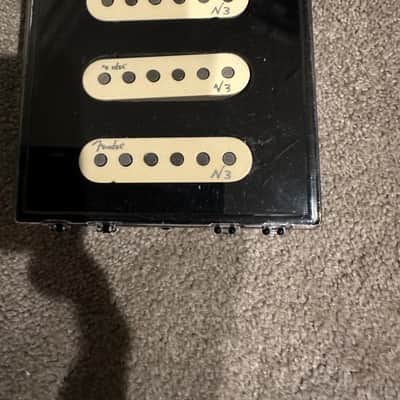 Fender N3 Noiseless Pickups SSS 2012 - Creme image 1